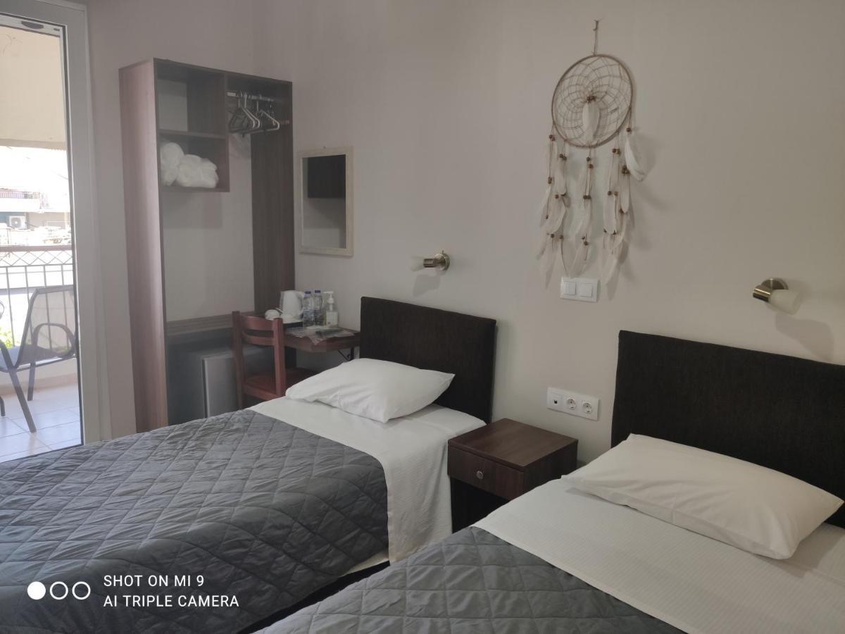 Hotel Trifylia Kyparissía Eksteriør bilde